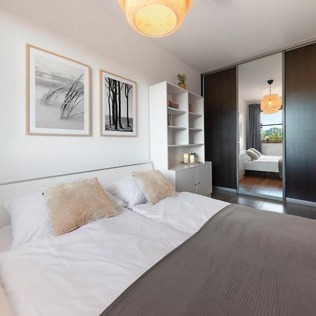 Appartement Blue Mare Jagiellonska Kladka Przy Morzu I Pkp à Kołobrzeg Extérieur photo